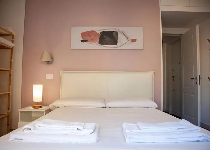 Modern And Stylish Flat Next To Metro Apartamento Roma