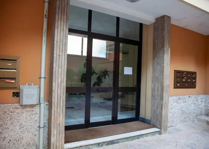 Modern And Stylish Flat Next To Metro Apartamento *